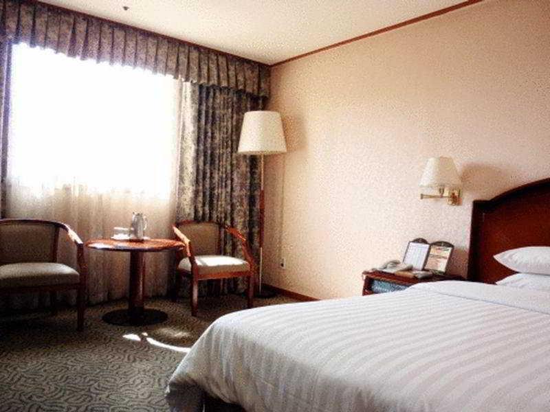 Hamilton Hotel